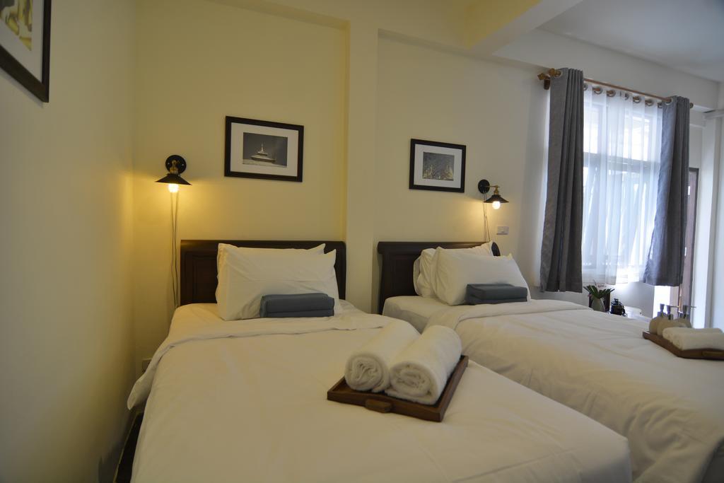 Nawa Saraan Hotel Чиангмай Стая снимка