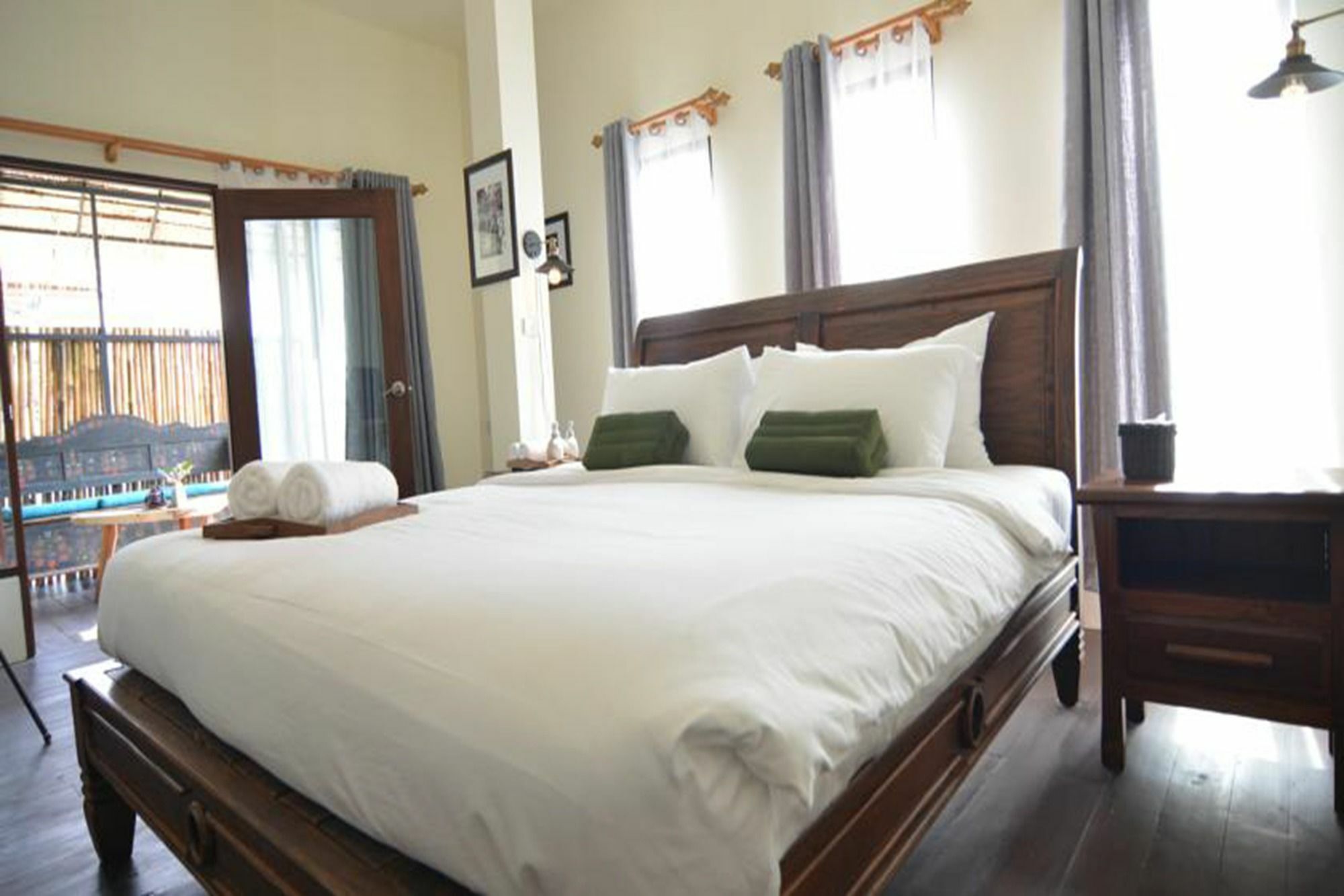 Nawa Saraan Hotel Чиангмай Екстериор снимка