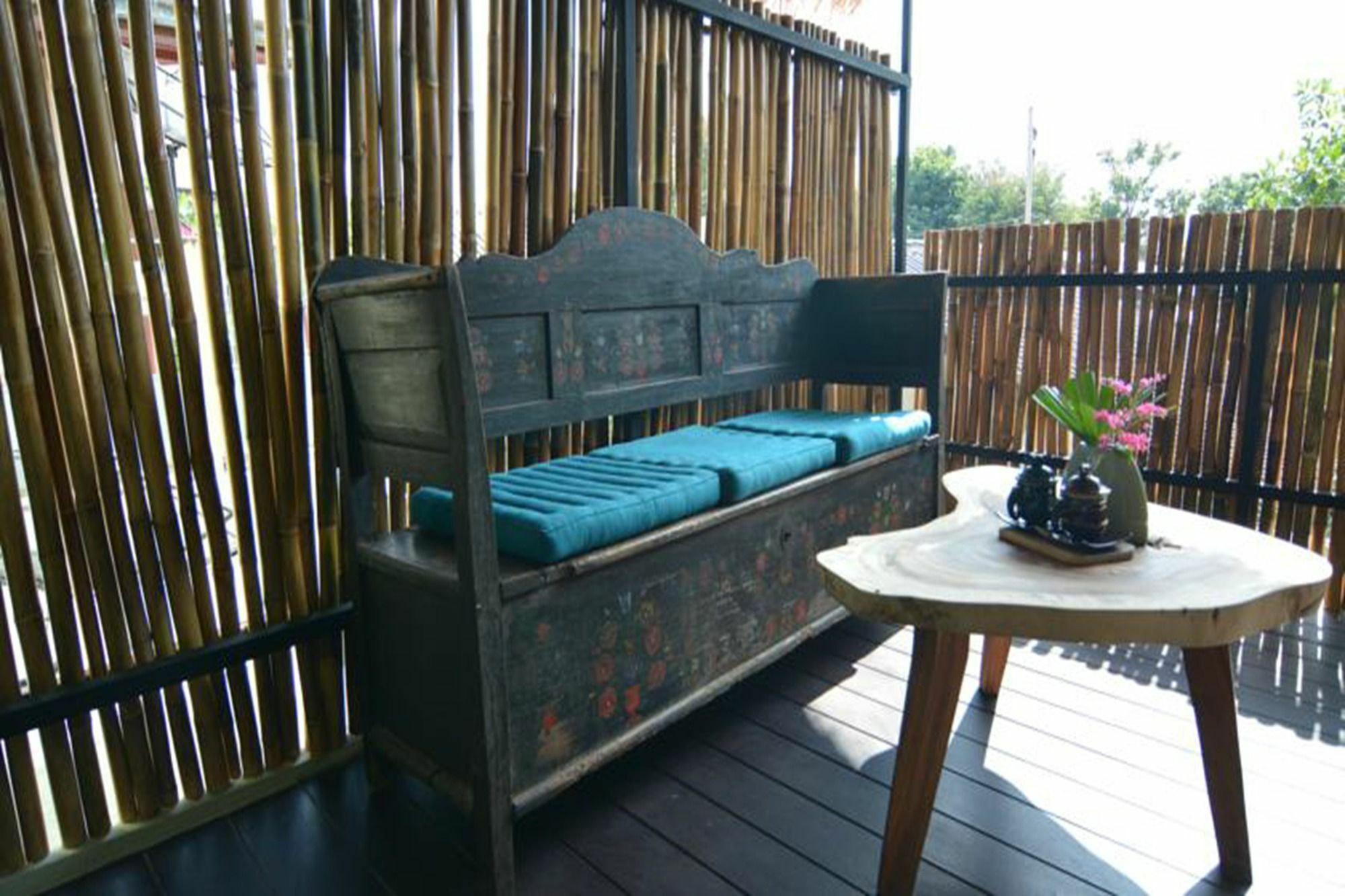 Nawa Saraan Hotel Чиангмай Екстериор снимка
