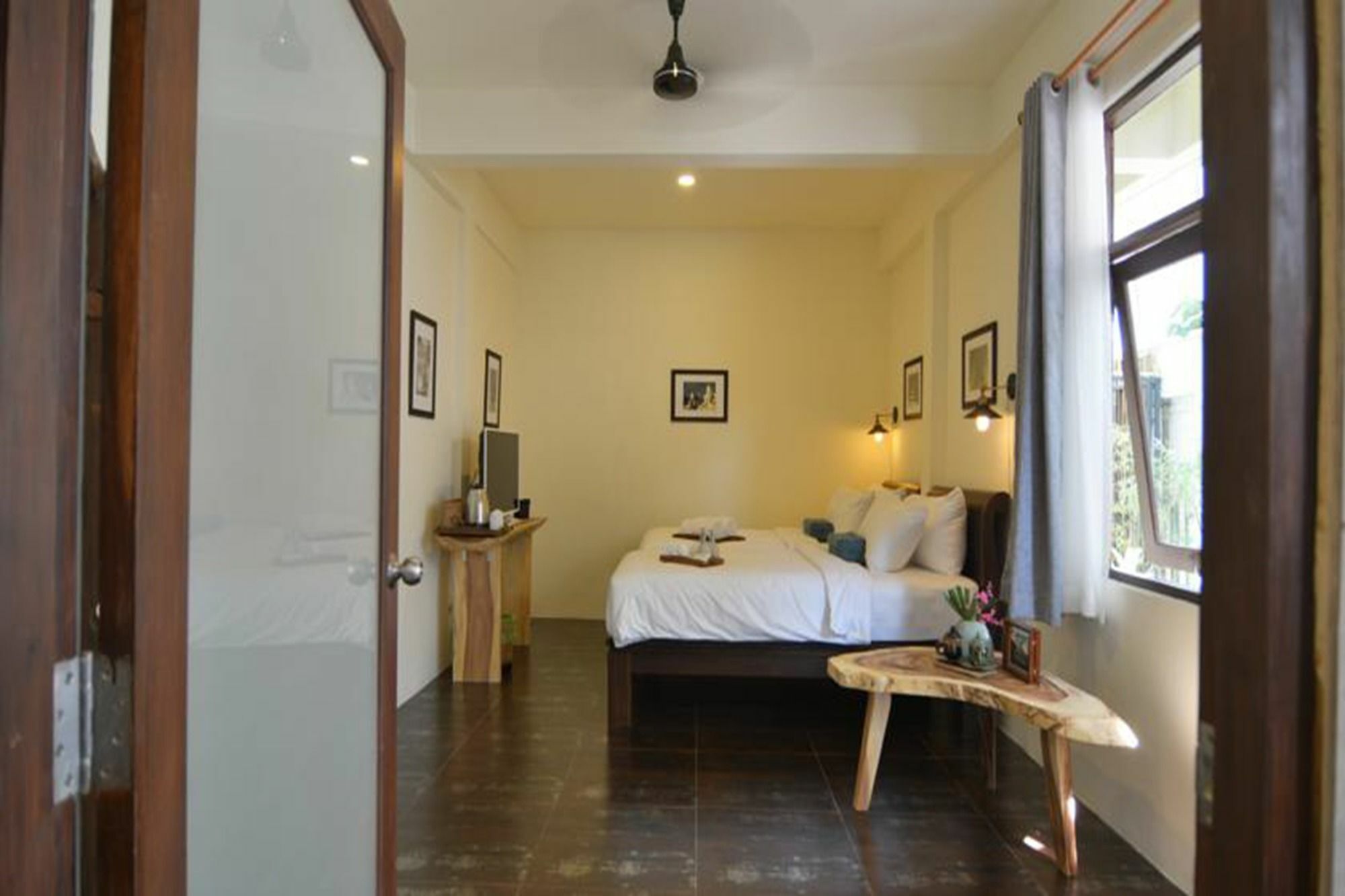Nawa Saraan Hotel Чиангмай Екстериор снимка